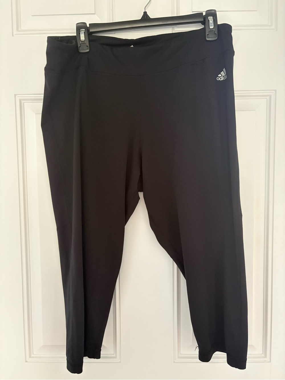 adidas climalite black cropped Leggings with Logo